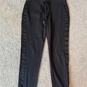 Athleta Black Metro Crop Pants Size Small Tall